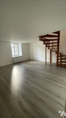 APPARTEMENT T3 EN DUPLEX - Photo 1
