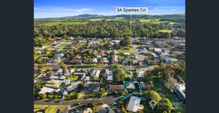 2 BEDROOM HOUSE IN FOSTER - Photo 2