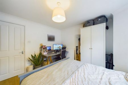 1 bedroom flat to rent - Photo 4