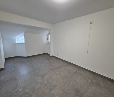 vernieuwd appartement te huur te Roeselare - Foto 5