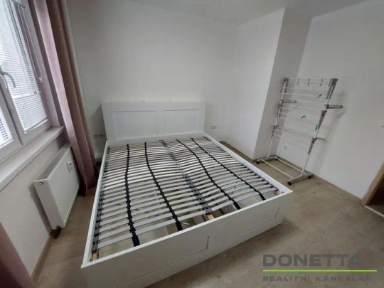 Pronájem bytu 2+kk po rekonstrukci v Hradci Králové - Фото 1
