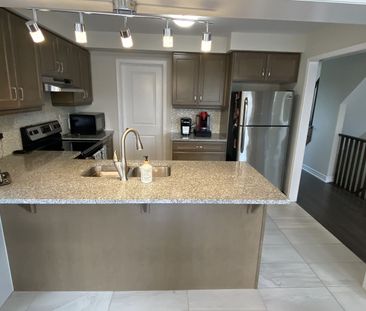 For Lease - 3045 George Savage Avenue Unit# 4, Oakville, Ontario - Photo 2