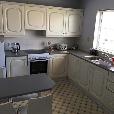 STUDENT LET 2026/27, 14 Whitehaven Mews, Portstewart, BT55 7SR - Photo 5