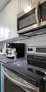 Engelhart Apartments - Photo 3