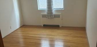 SPACIOUS 2 BDR APT NEAR TRANSIT & SHOPS - Photo 2