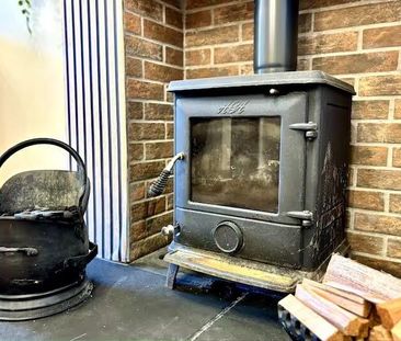 12 Connsbrook Park, Sydenham, Belfast, BT4 1NF - Photo 5