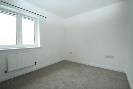 Milton Place, High Wycombe - Photo 5