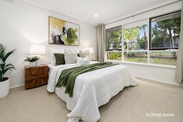 10 Nandina Street, FOREST HILL - Photo 1