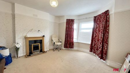 4 bedroom maisonette to rent - Photo 2