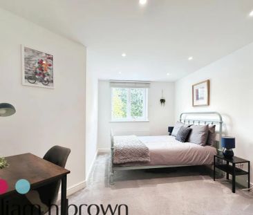 Rookes Crescent - Photo 1