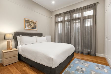 Thinking of selling? Contact our agent - Photo 4