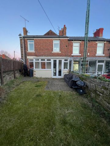 2 bedroom terraced house to rent - Photo 3