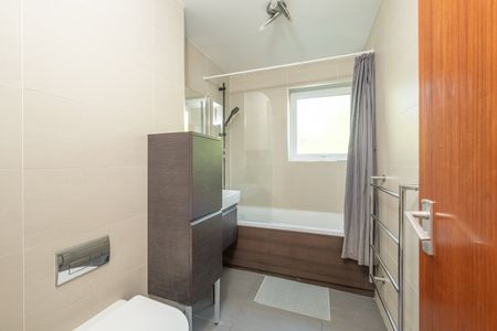 2 Bed Flat, Theresas Walk, CR2 - Photo 5