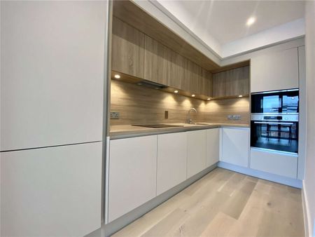 A 6th floor one bedroom apartment to rent in the ever popular Verto development in the heart of Reading's town centre. - Photo 5