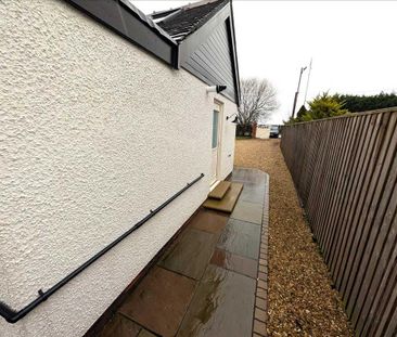 4 bedroom bungalow to rent - Photo 4