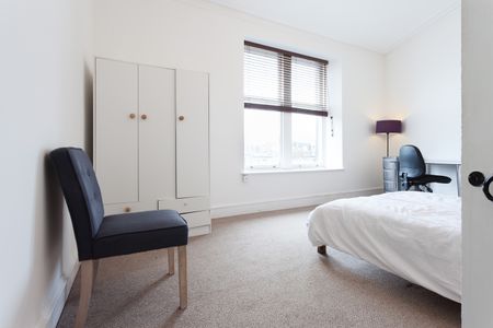 2 Bed Flat, Powis Place, AB25 - Photo 5