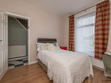 4 bedroom house to rent - Photo 3