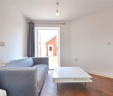 4 Bed Detached House, Harding Road, BS34 - Photo 2