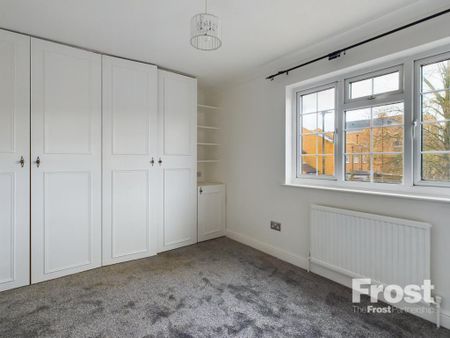 2 bedroom terraced house to rent - Photo 3