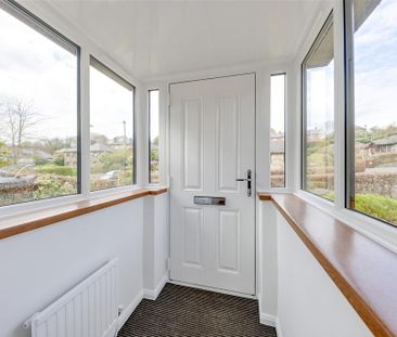 2 bedroom terraced bungalow to rent - Photo 2