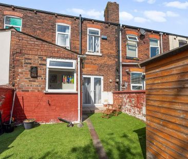 2 bedroom terraced house to rent - Photo 6