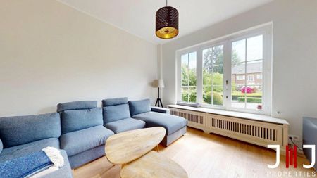 House for rent - Photo 2