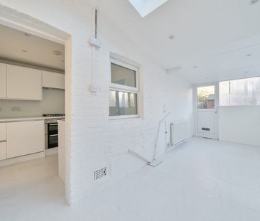 Albert Road, London, SE25 - Photo 4