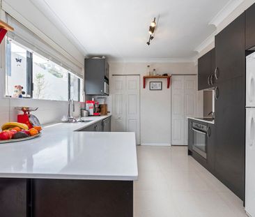 Put simply, welcome to the Hill - Photo 1