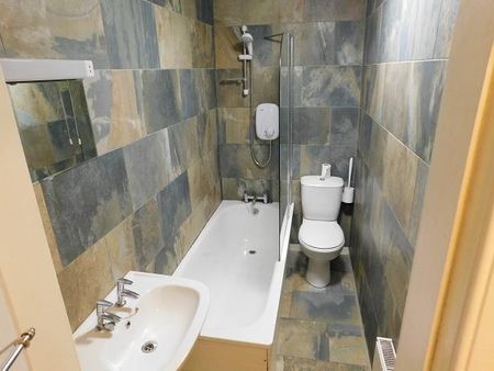 1 bedroom flat to rent - Photo 4