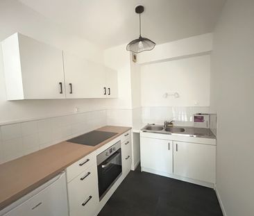 Location Appartement 2 pièces 41m² - Photo 5