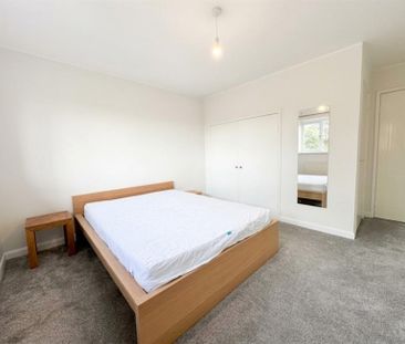 2 Bedroom End Terrace To Let - Photo 5
