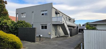 Modern 2 Bedroom Unit in Papanui - Photo 4