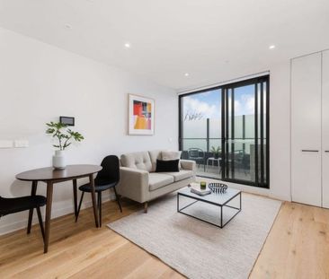 Modern Apartment in Heart of Bentleigh - Photo 1