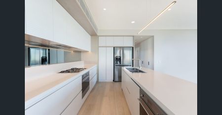 Lifestyle Sanctuary of Space and Contemporary Luxury in the Prized `Newmarket' precinct - Photo 5