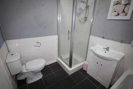 High Street, Burton Upon Trent, Tutbury, DE13 - Photo 3