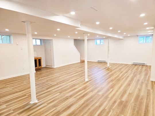 126 Av. Rowan - Photo 1