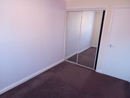 1 Bed Flat, Hutcheon Low Place, AB21 - Photo 2