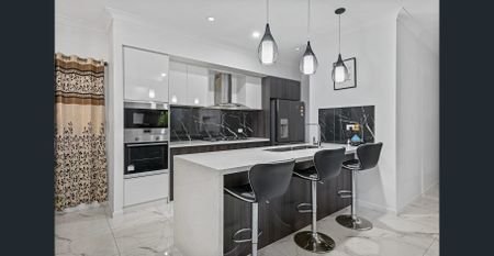 MODERN 3 BEDROOM HOME WITH STUDY, DOUBLE GARAGE AND SOLAR! - Photo 5