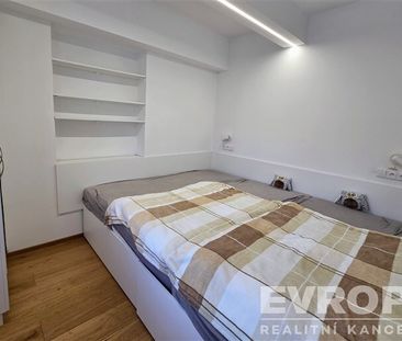 Pronájem bytu 2+kk, 36 m - Fotografie 2