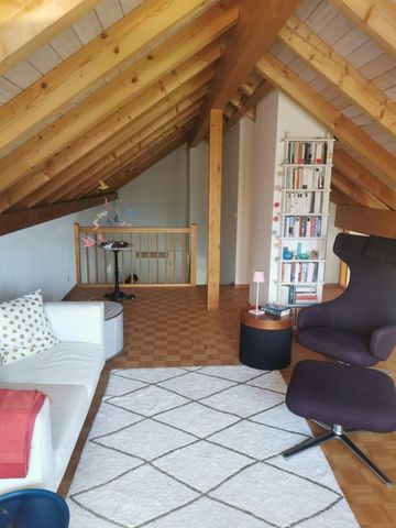 grosszügige 4.5 Zimmerwohnung mit Ausblick auf die Berner Alpen - Photo 2