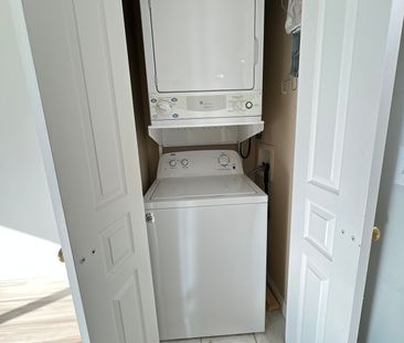 For Lease - 3939 Duke Of York Boulevard Unit# 205, Mississauga, Ont... - Photo 1