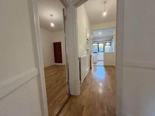 4 bedroom terraced house to rent - Photo 1