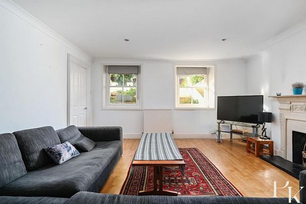 2 bedroom flat to rent - Photo 1