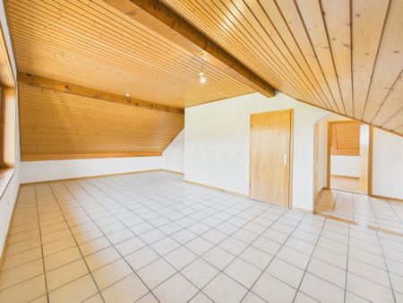 Spacieux appartement familial de 4.5 pièces avec vue imprenable à Morlon - Photo 4