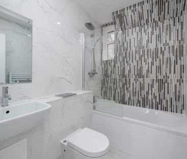 High Street, BRAINTREE - Photo 2