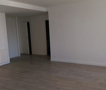 Location Appartement 2 pièces 51m² CANCALE 35260 - Photo 3
