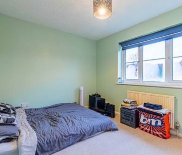 2 bed Terraced for rent - Photo 6