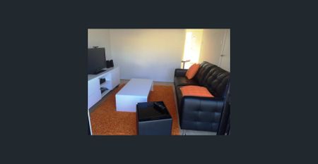 Modern 3-Bedroom Home in a Convenient Location - Photo 5