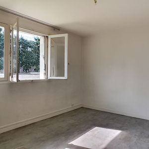 A LOUER Appartement 50000 Saint-Lô 1 chambre 47.82 m2 - Photo 2