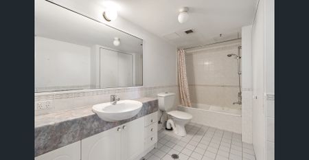 Views, Lifestyle & Location - BRAND NEW CARPET - Photo 2